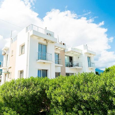 Luxury Two-Bedroom Apartment In Amazing Place Lukomorye C4 Karavász Kültér fotó